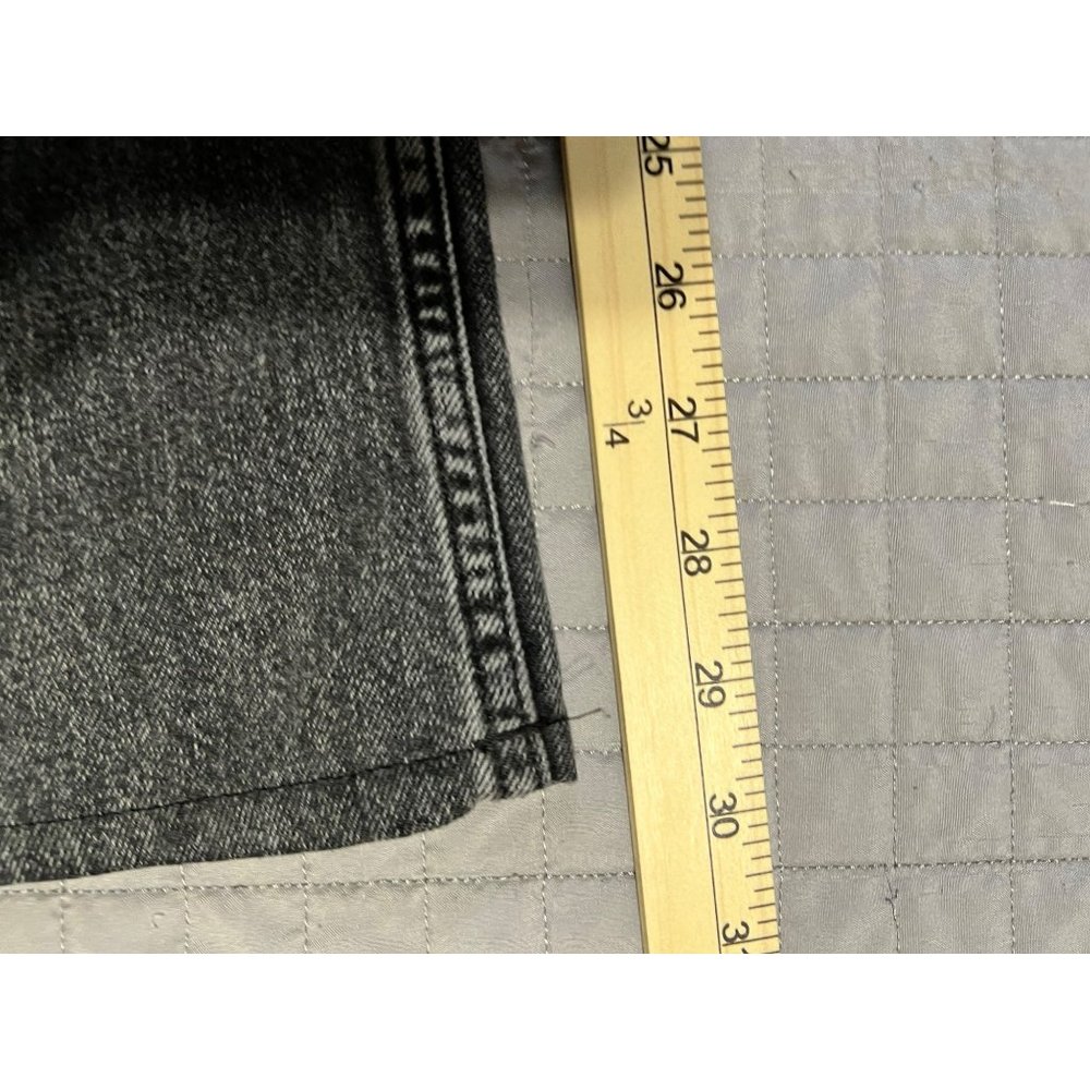 Stylish Gray Women's Straight Leg Jeans - Picture 9 of 12